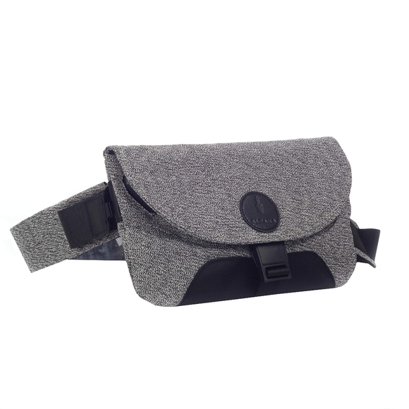 ALPAKA Air Sling Bag for Passport, Keys & Essentials - Picture 1 of 13